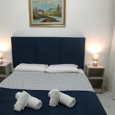 Stazione Telese 41 3* Rome